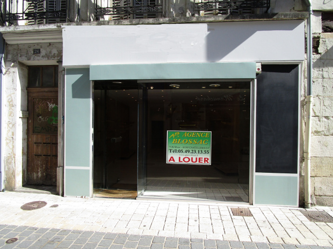 Location Immobilier Professionnel Local commercial Châtellerault (86100)
