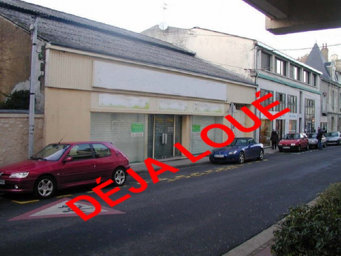 Location Immobilier Professionnel Local commercial Châtellerault (86100)