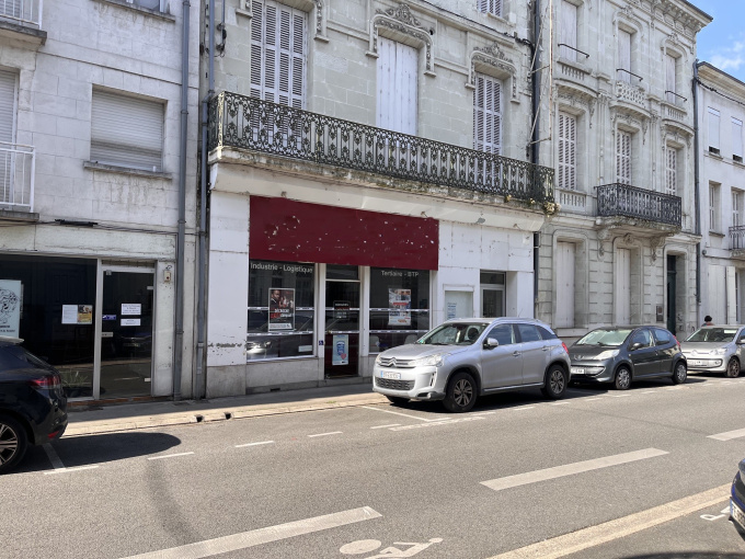 Location Immobilier Professionnel Local commercial Châtellerault (86100)