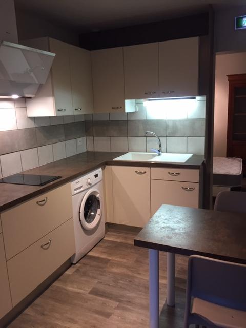 APPARTEMENT F1 en RDC